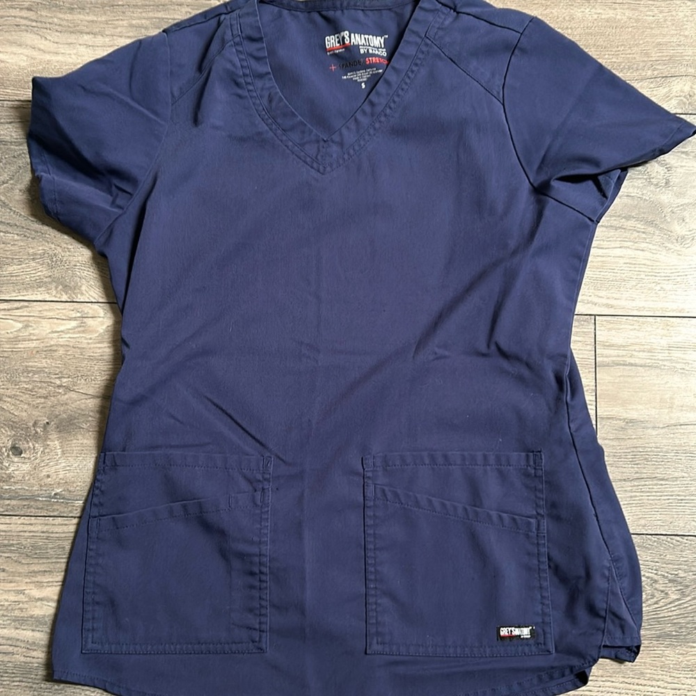 Women’s Grey’s Anatomy by Barco Navy Blue Scrub Top Small